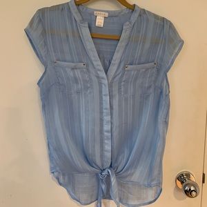 Cache button down Tank Top